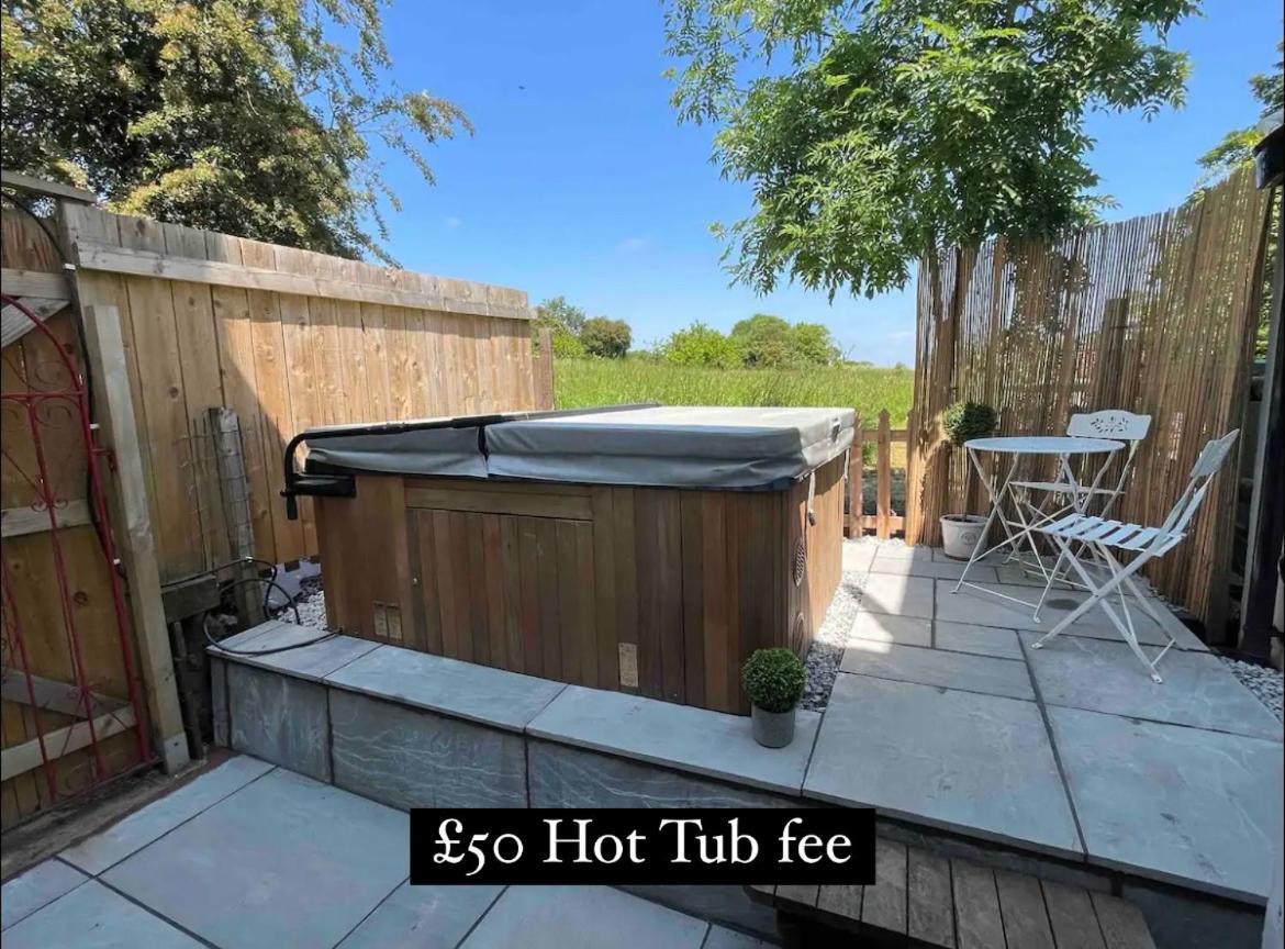 Bay Cottage, Hot Tub Snitterfield Ngoại thất bức ảnh